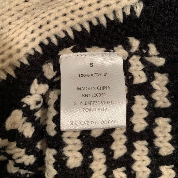 Women’s pink.rose Super Cute Sweater Size: Small - Picture 4 of 5